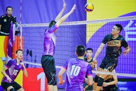 日职乙战报：山本樱太梅开二度，山口雷法3-2战胜RB大宫松鼠